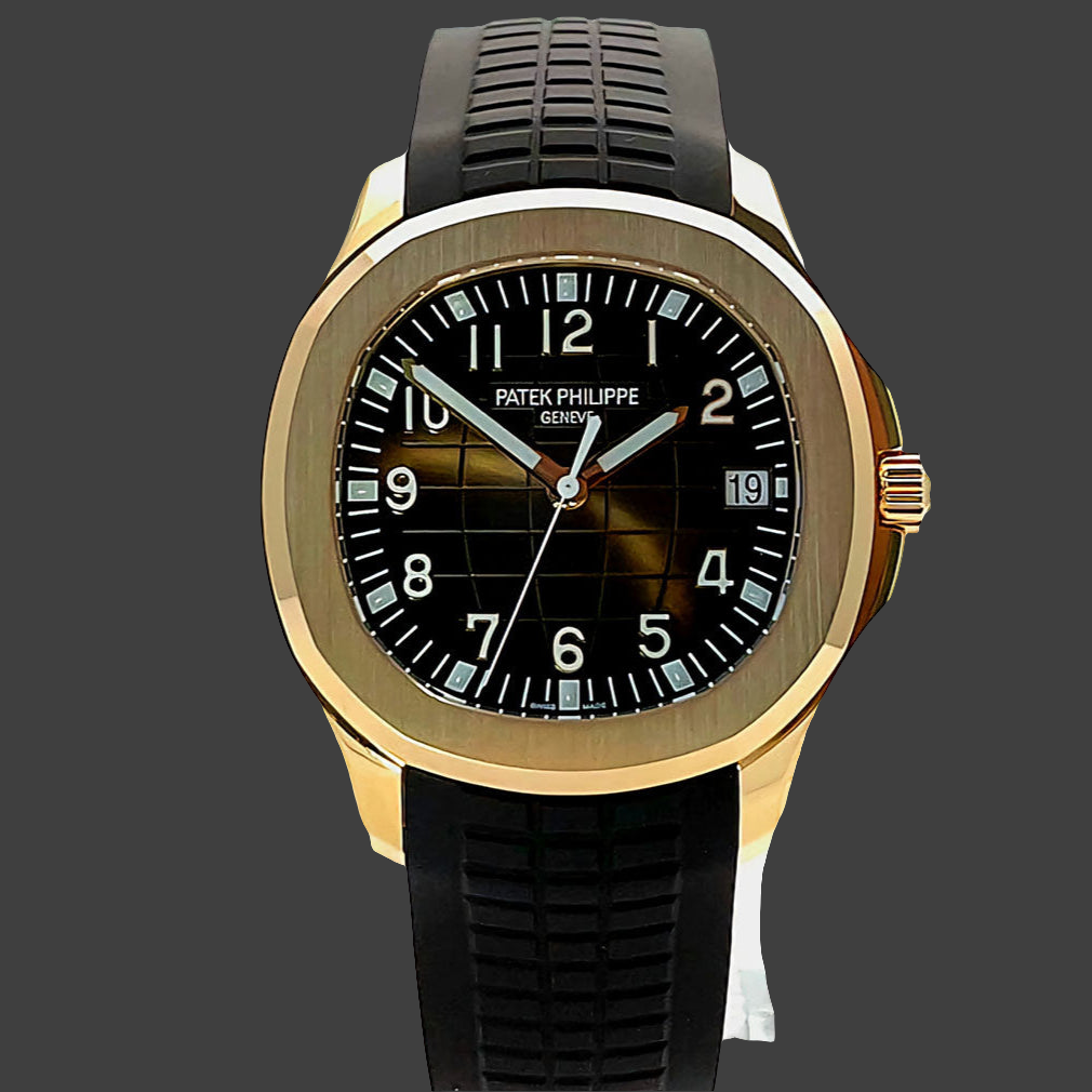 Patek Philippe Aquanaut 5167R-001 Rose Gold Timepiece