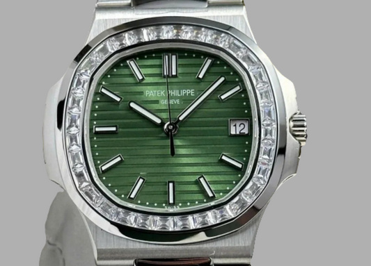Patek Philippe Nautilus 40 mm - Patek Philippe
